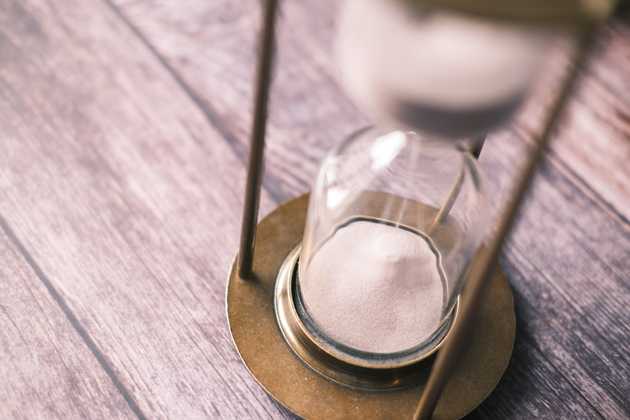 Sand clock